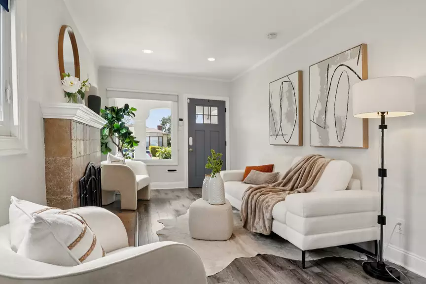 9340 Thermal Street, Oakland, CA, 94605