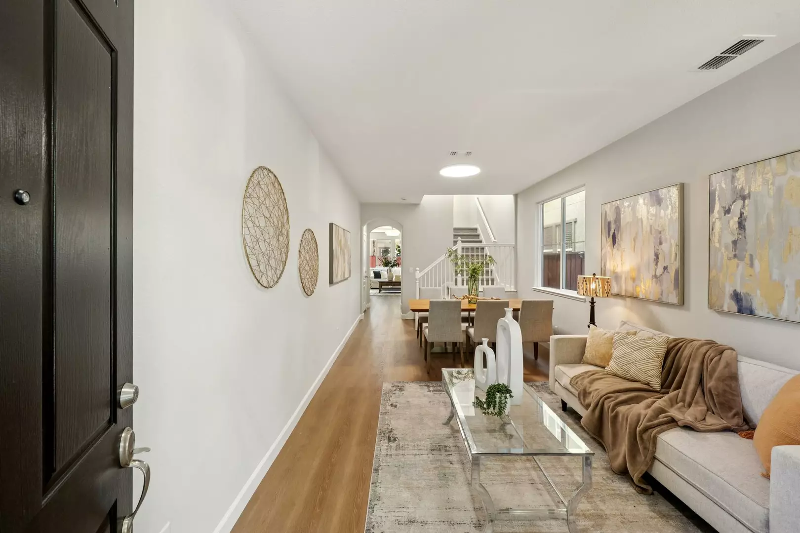 300 American Farms Avenue, Lathrop, CA, 95330