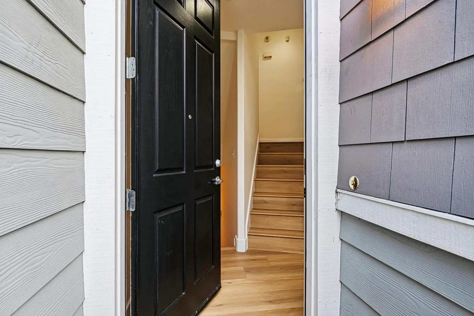 650 Arcadia Drive, Hayward, CA, 94541